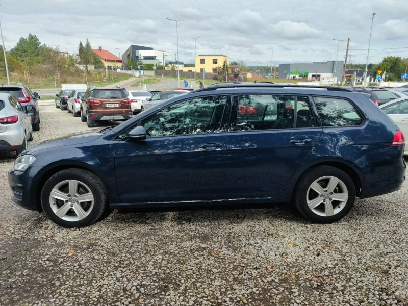 Volkswagen Golf Navi* Parktronik VII (2012-)