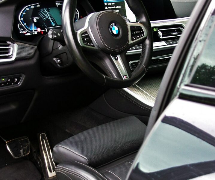 BMW X5 Ekskluzywne xDrive40i M Pakiet - Luksus, Moc i Technologia! G05 (2018-)