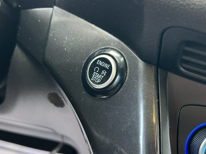 Ford C-Max -SPRZEDANY-1,5 Diesel * LIFT / Full Opcja! Hak*Serwisy *Automat *Navi* II (2010-)
