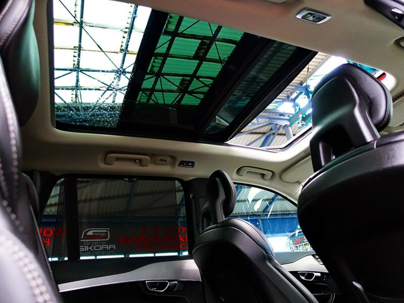 Volvo XC 90 7osób INSCRIPTION PNEUMATYKA Panorama 3Lata GWAR 1wł Kraj Bezwypa F23% II (2014-)