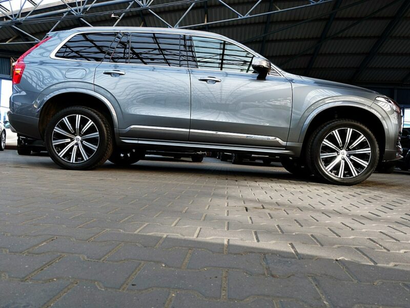 Volvo XC 90 7osób INSCRIPTION PNEUMATYKA Panorama 3Lata GWAR 1wł Kraj Bezwypa F23% II (2014-)