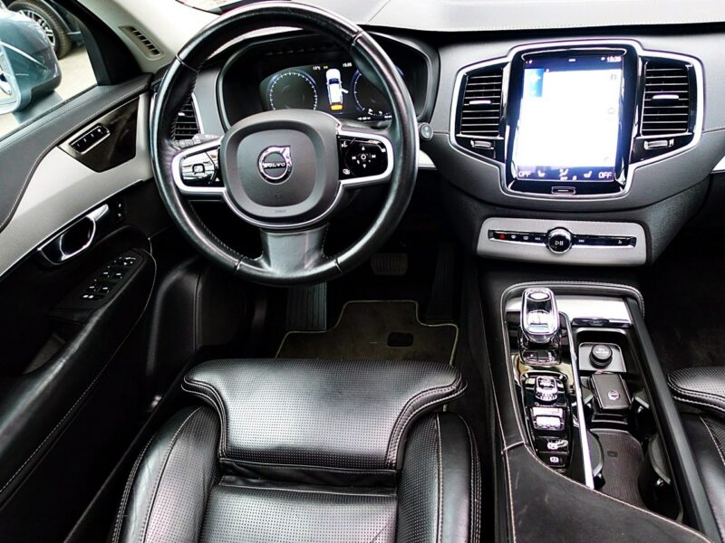 Volvo XC 90 7osób INSCRIPTION PNEUMATYKA Panorama 3Lata GWAR 1wł Kraj Bezwypa F23% II (2014-)