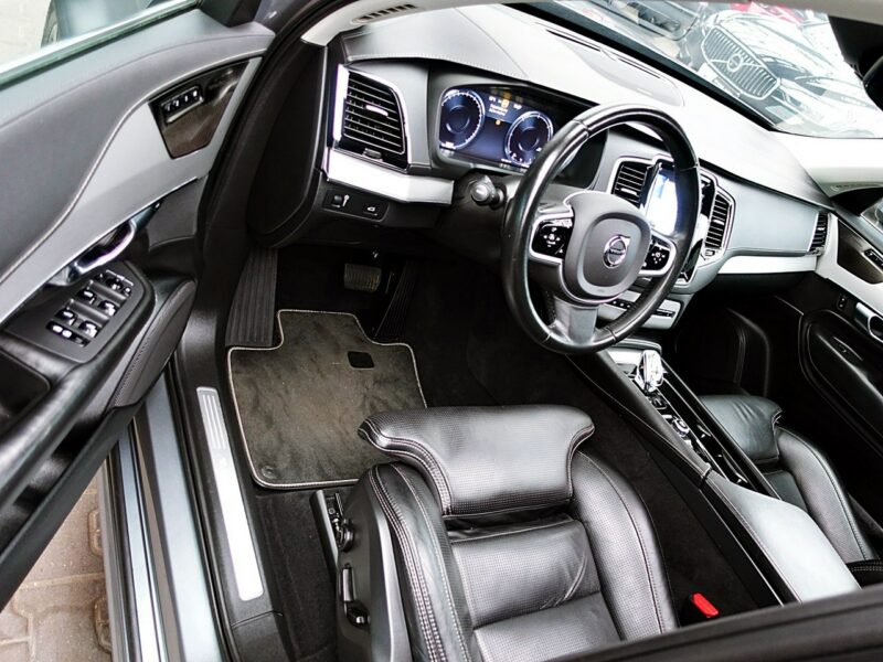 Volvo XC 90 7osób INSCRIPTION PNEUMATYKA Panorama 3Lata GWAR 1wł Kraj Bezwypa F23% II (2014-)