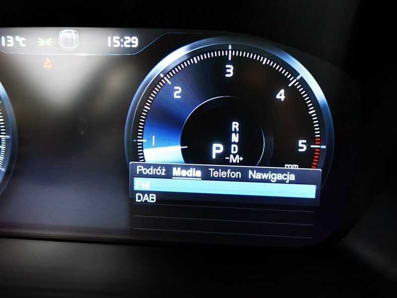 Volvo XC 90 7osób INSCRIPTION PNEUMATYKA Panorama 3Lata GWAR 1wł Kraj Bezwypa F23% II (2014-)