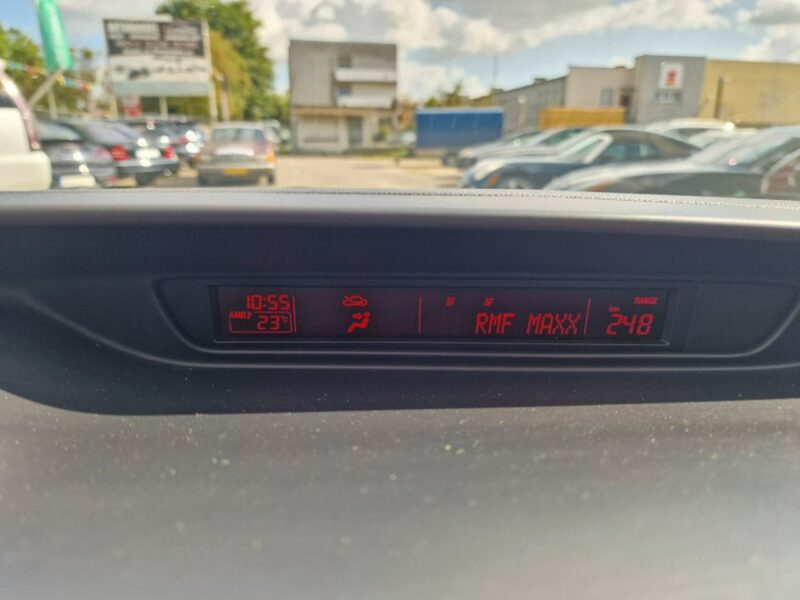 Mazda 5 2.0 Benzyna 144 KM, Automat, Klimatyzacja, Alufelgi, Bluetooth, 7 Osób II (2010-)
