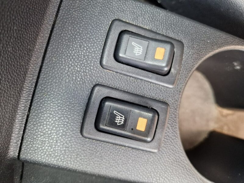 Mazda 5 2.0 Benzyna 144 KM, Automat, Klimatyzacja, Alufelgi, Bluetooth, 7 Osób II (2010-)