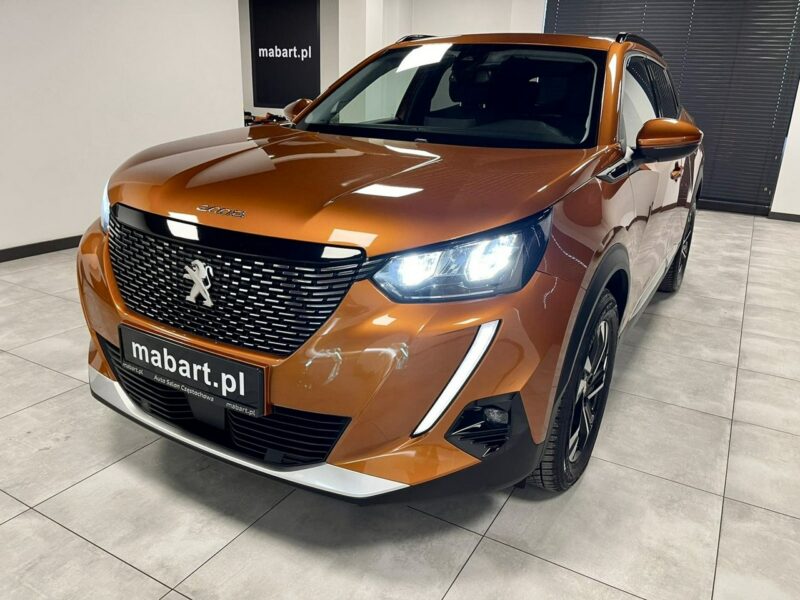 Peugeot 2008 1.2 TURBO 130KM*ALLURE*Navi GPS*Alu 17*PDC*Kamera SurroundView*FullLED II (2019-)