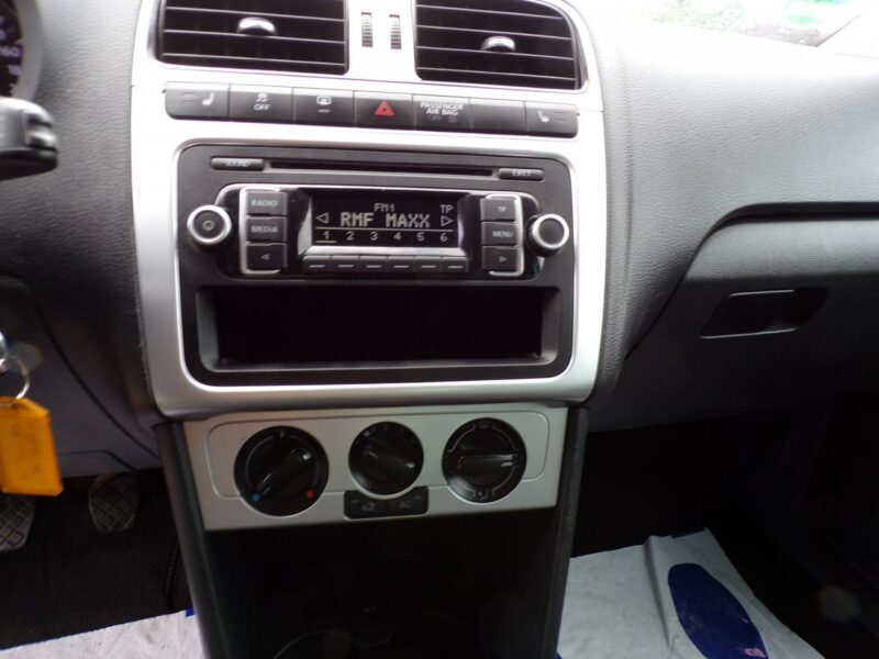 Volkswagen Polo MATCH /Gwarancja /1,4 /MPI /86KM /2013 MODEL V (2009-2017)