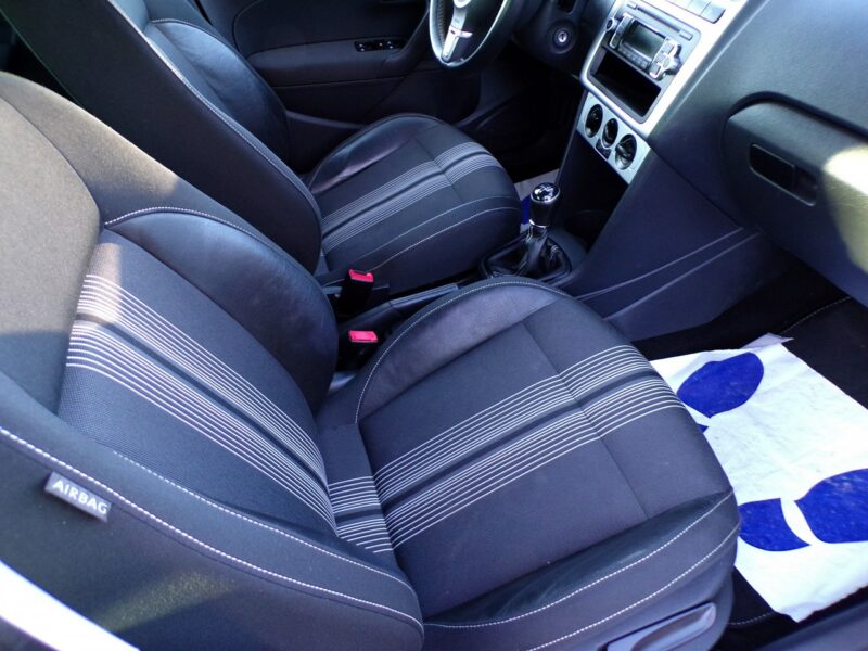 Volkswagen Polo MATCH /Gwarancja /1,4 /MPI /86KM /2013 MODEL V (2009-2017)