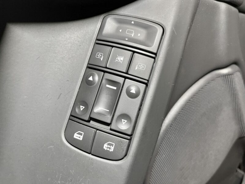 Opel Signum 1.9 CDTI 120KM* Face Lift*Innovation COSMO*Pół-Skóry*Navi* Z Niemiec