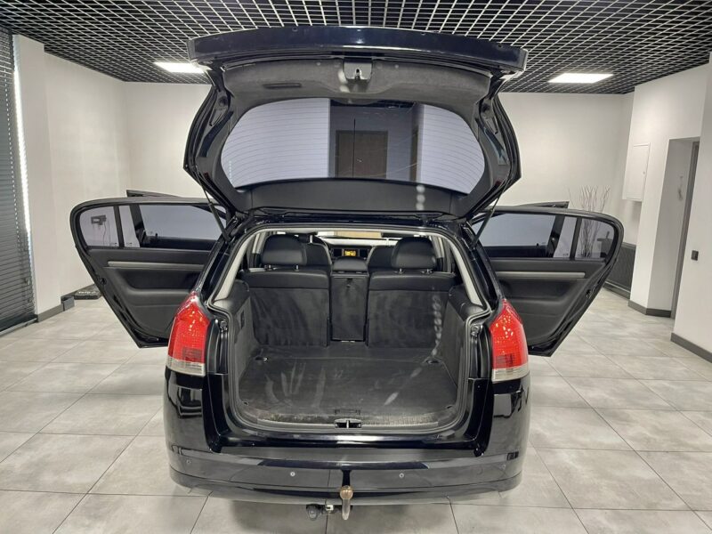 Opel Signum 1.9 CDTI 120KM* Face Lift*Innovation COSMO*Pół-Skóry*Navi* Z Niemiec