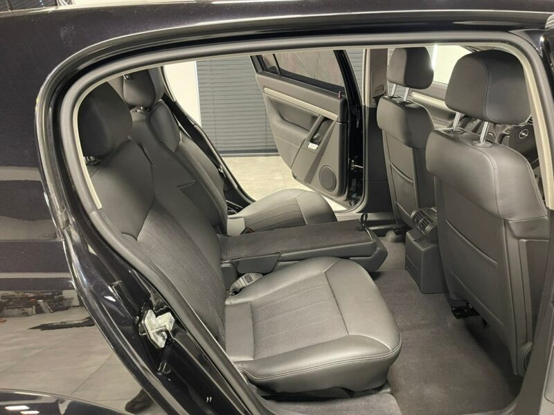 Opel Signum 1.9 CDTI 120KM* Face Lift*Innovation COSMO*Pół-Skóry*Navi* Z Niemiec