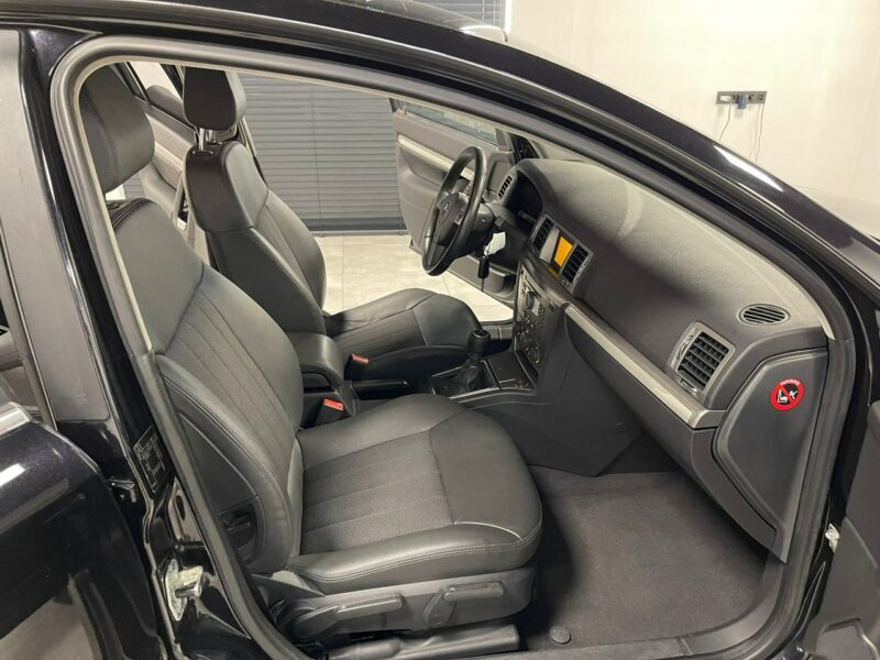 Opel Signum 1.9 CDTI 120KM* Face Lift*Innovation COSMO*Pół-Skóry*Navi* Z Niemiec