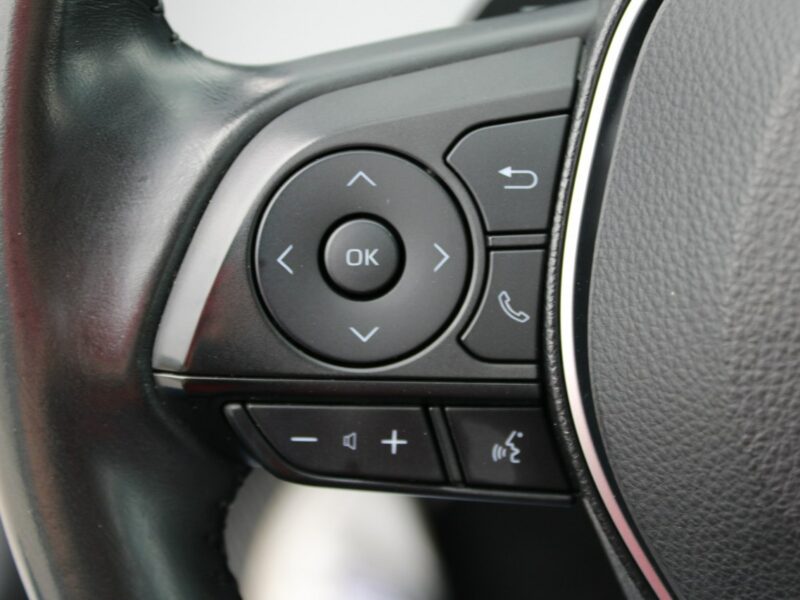 Toyota Corolla Comfort F-VAT SalonPL Gwarancja 2.0 180HP E21 (2019-)