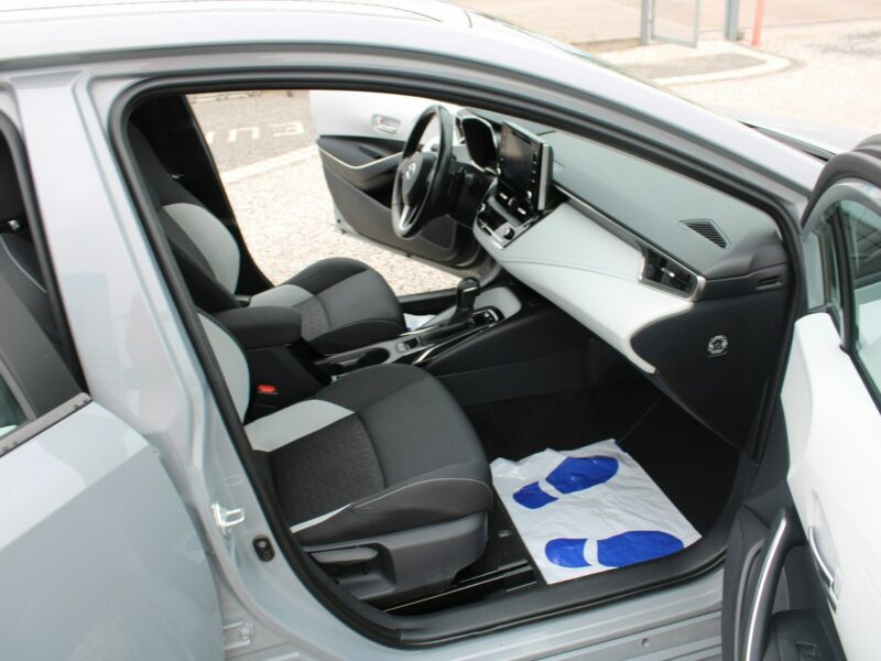 Toyota Corolla Comfort F-VAT SalonPL Gwarancja 2.0 180HP E21 (2019-)