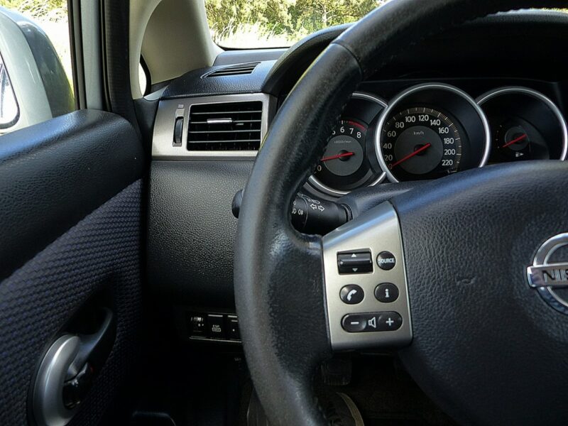 Nissan Tiida 1.8 16V*TEKNA*Climatronic*Alu*Pełna Elektryka*Zadbany*ZOBACZ!!! I [C11] (2004-2012)