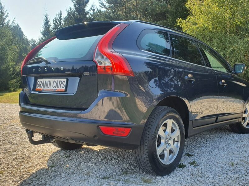 Volvo XC 60 2.0 R5 D4 163KM # Momentum # Navi # Skóra # Serwis do Końca # Jak NOWY I (2008-2017)