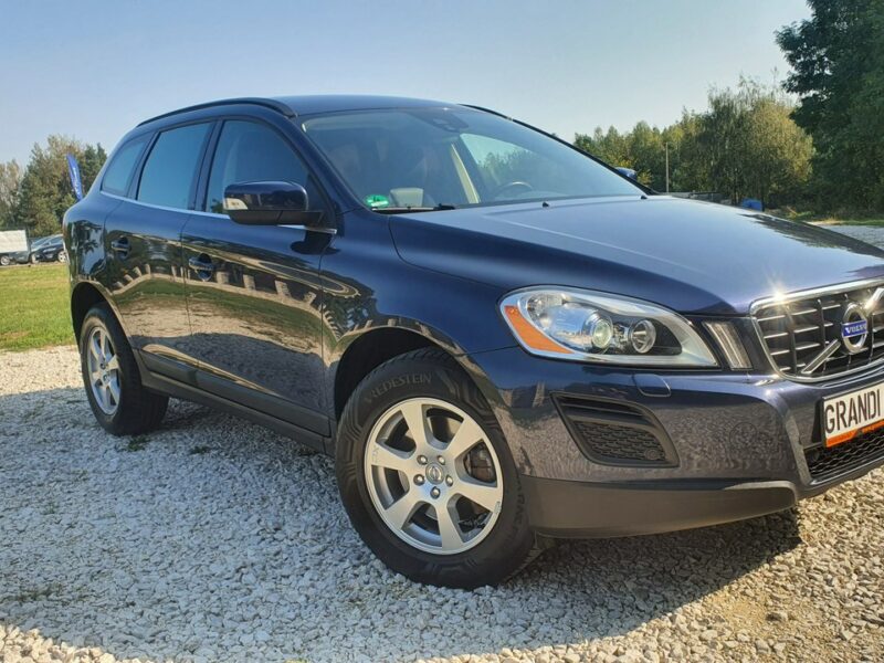 Volvo XC 60 2.0 R5 D4 163KM # Momentum # Navi # Skóra # Serwis do Końca # Jak NOWY I (2008-2017)