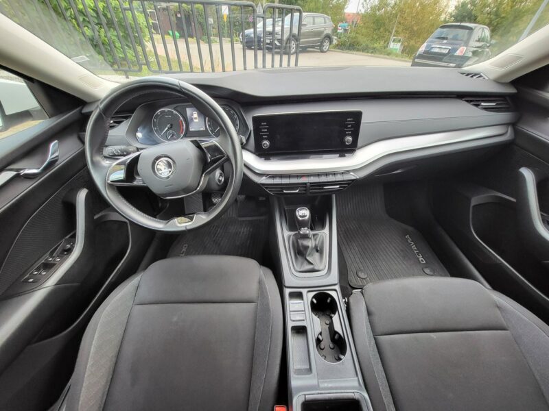 Škoda Octavia 2021Tylko Salon Polska 1Właściciel Bezwypadkowy ledy ASO IV (2020-)