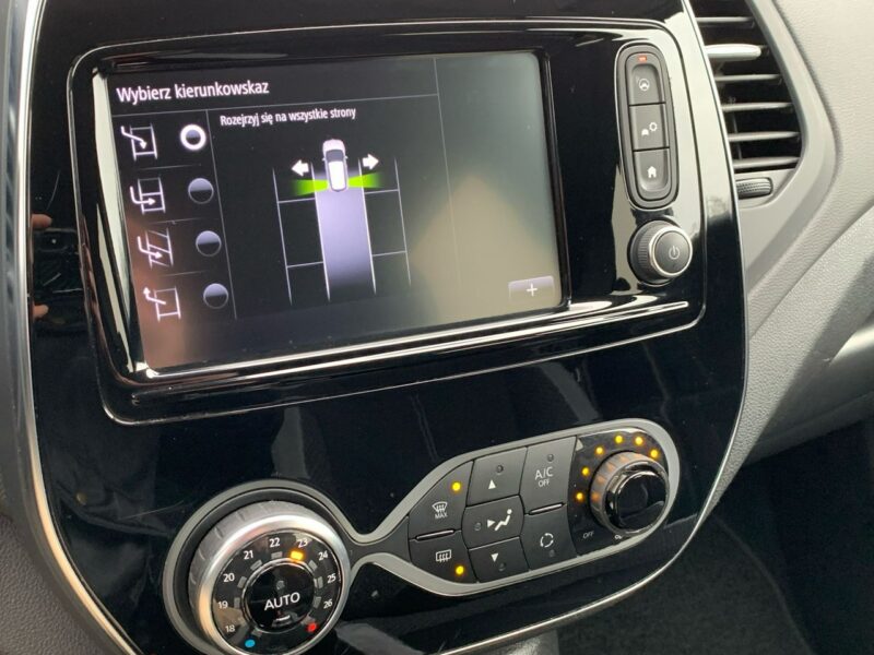 Renault Captur BOSE FullLED KeyFree Kamera PDC Bogaty I (2013-2019)