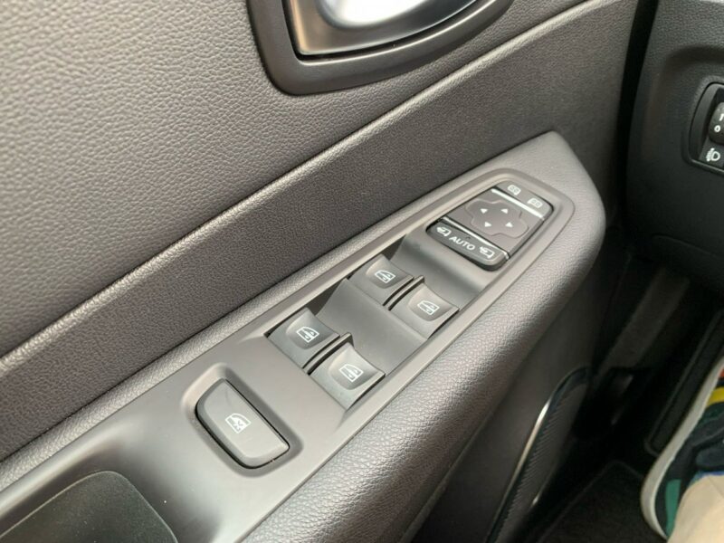 Renault Captur BOSE FullLED KeyFree Kamera PDC Bogaty I (2013-2019)