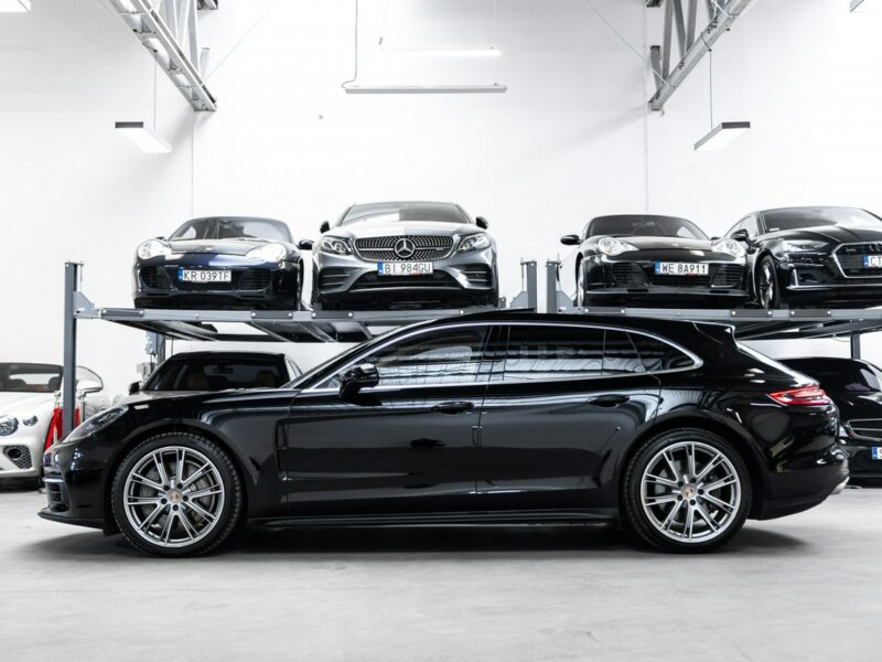 Porsche Panamera 4S Sport Turismo. Masaże. Sport Chrono. ACC. Panorama. BOSE.