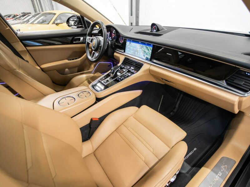 Porsche Panamera 4S Sport Turismo. Masaże. Sport Chrono. ACC. Panorama. BOSE.