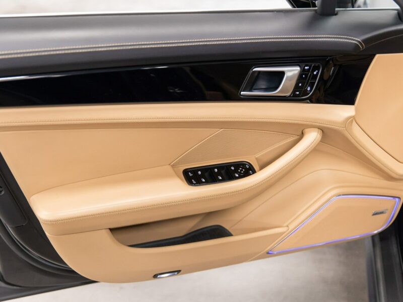 Porsche Panamera 4S Sport Turismo. Masaże. Sport Chrono. ACC. Panorama. BOSE.