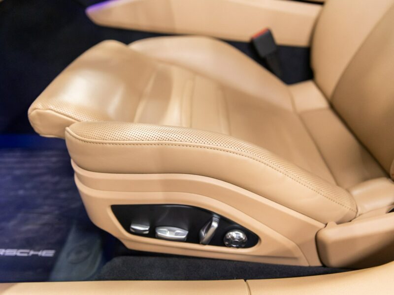 Porsche Panamera 4S Sport Turismo. Masaże. Sport Chrono. ACC. Panorama. BOSE.