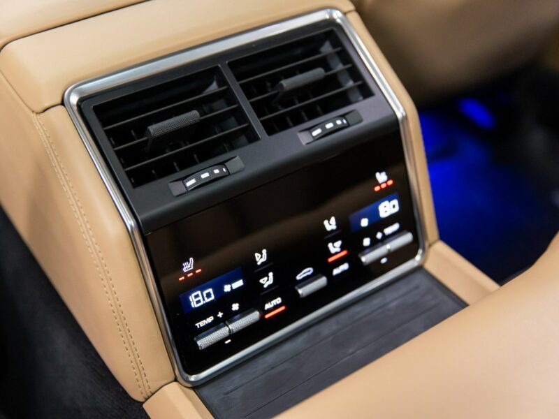 Porsche Panamera 4S Sport Turismo. Masaże. Sport Chrono. ACC. Panorama. BOSE.