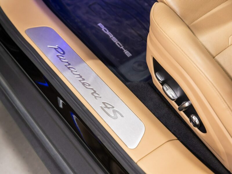 Porsche Panamera 4S Sport Turismo. Masaże. Sport Chrono. ACC. Panorama. BOSE.