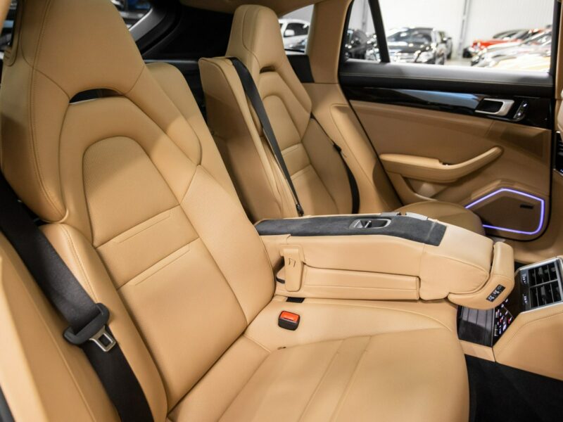 Porsche Panamera 4S Sport Turismo. Masaże. Sport Chrono. ACC. Panorama. BOSE.