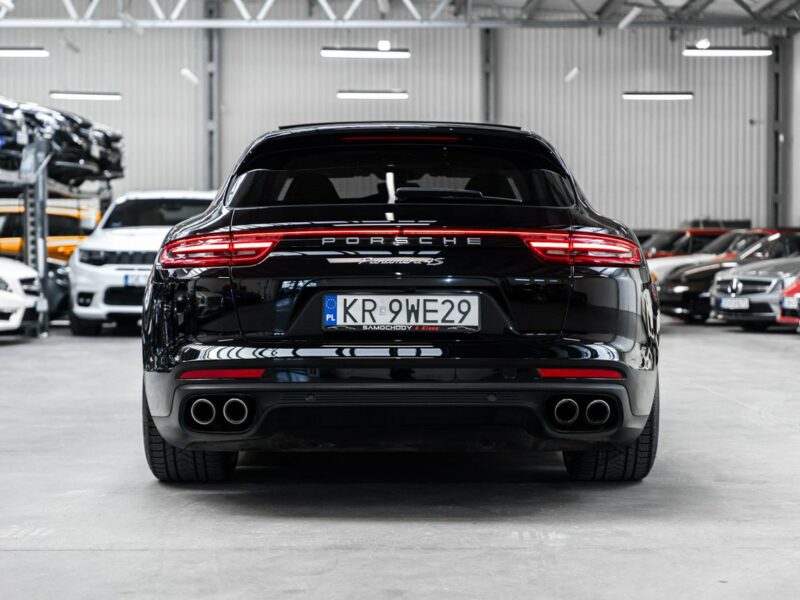 Porsche Panamera 4S Sport Turismo. Masaże. Sport Chrono. ACC. Panorama. BOSE.