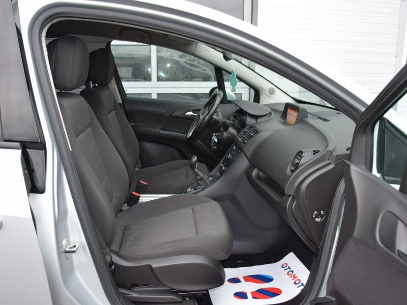 Opel Meriva 1.4i 100% bezwypadkowy Klimatyzacja 128tys.km Euro-6b Nowy rozrząd II (2010-)