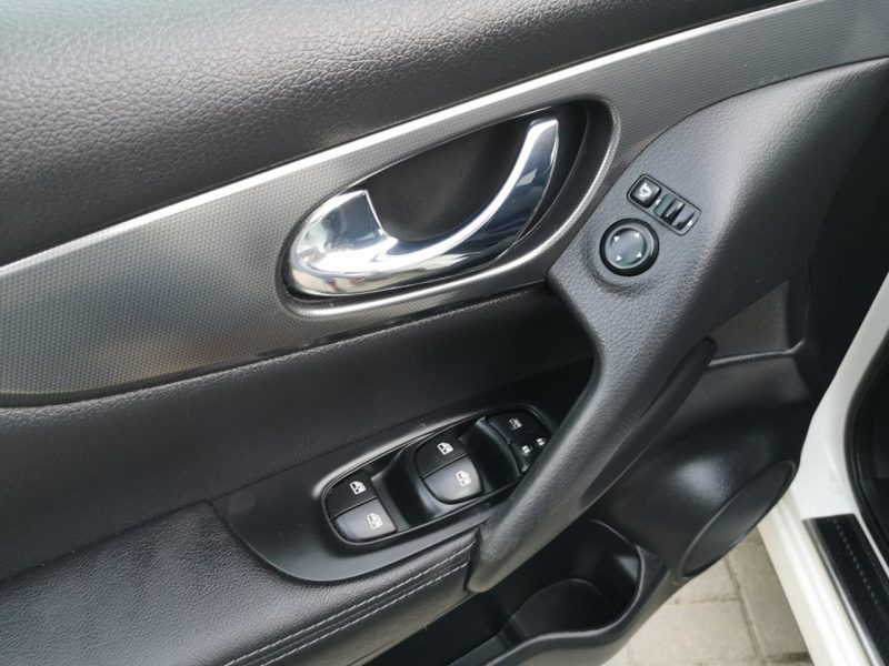Nissan Qashqai 1.332 140KM Led Tempomat Nawi Kamera Salon Pl Serwis wersja N-connecta II (2013-2021)