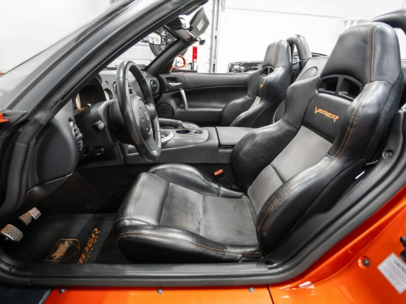 Dodge Viper Viper Copperhead. 8.3 V10. Bezwypadkowy. Limited 17/300. 15 lat w PL III (2003-2006)