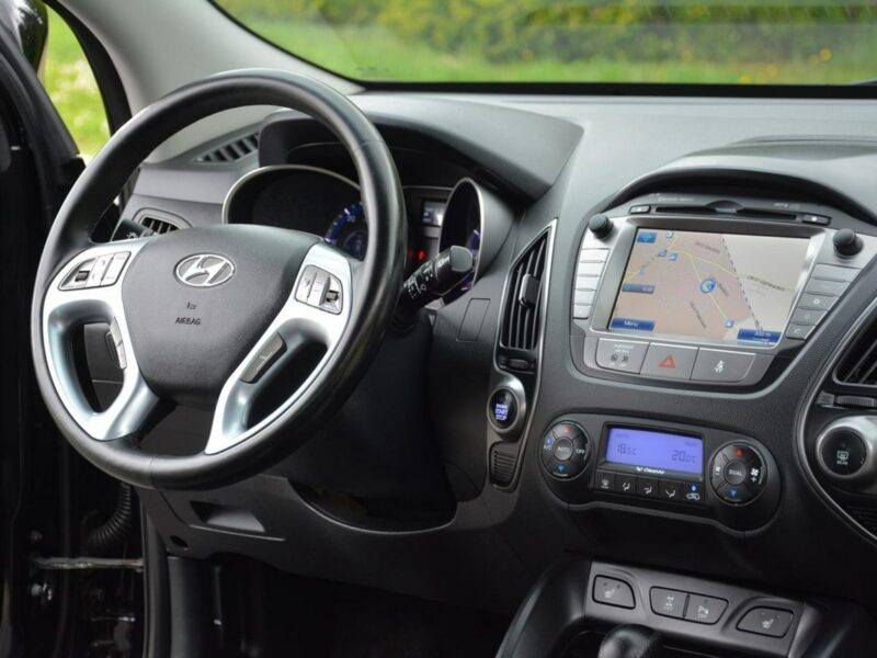Hyundai ix35 2.0CRDI (184) 4WD Xenon Ledy Skóry Kamera Grzana kierownica ASO