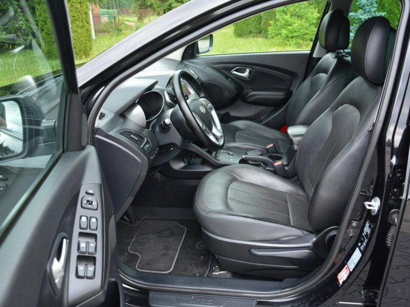 Hyundai ix35 2.0CRDI (184) 4WD Xenon Ledy Skóry Kamera Grzana kierownica ASO