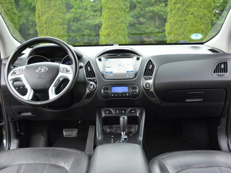 Hyundai ix35 2.0CRDI (184) 4WD Xenon Ledy Skóry Kamera Grzana kierownica ASO