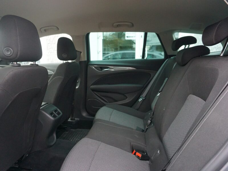 Opel Insignia 1.6 CDTI 136KM, Zadbane auto z gwarancją, Zarejestrowany B (2017-)