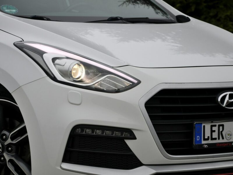 Hyundai i30 1.6Turbo(186KM)*Xenon*Led*Navi*Kamera*Skóry*Grzana Kierow.*Alu18"ASO II (2012 - 2016)