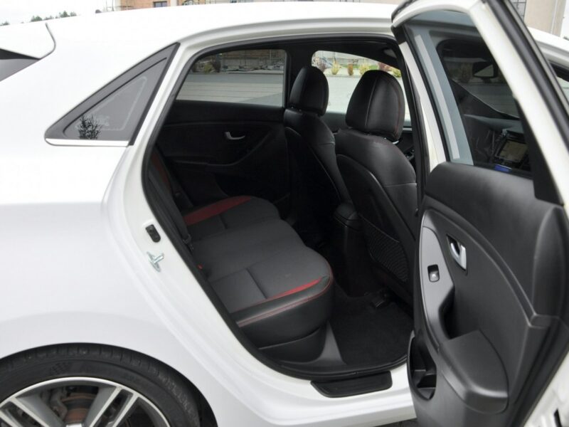 Hyundai i30 1.6Turbo(186KM)*Xenon*Led*Navi*Kamera*Skóry*Grzana Kierow.*Alu18"ASO II (2012 - 2016)