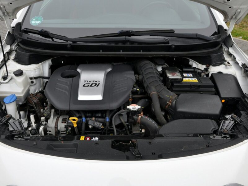 Hyundai i30 1.6Turbo(186KM)*Xenon*Led*Navi*Kamera*Skóry*Grzana Kierow.*Alu18"ASO II (2012 - 2016)