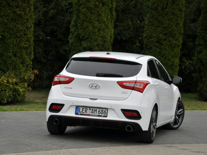 Hyundai i30 1.6Turbo(186KM)*Xenon*Led*Navi*Kamera*Skóry*Grzana Kierow.*Alu18"ASO II (2012 - 2016)
