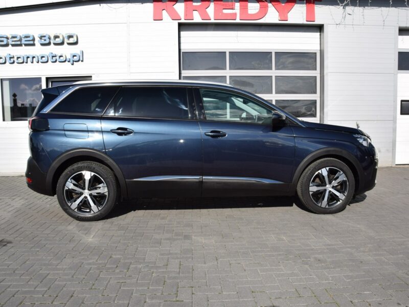 Peugeot 5008 1.2i 7-osób 100% bezwypadkowy Panorama Navi Kamera Euro-6b 157tys.km II (2017-)