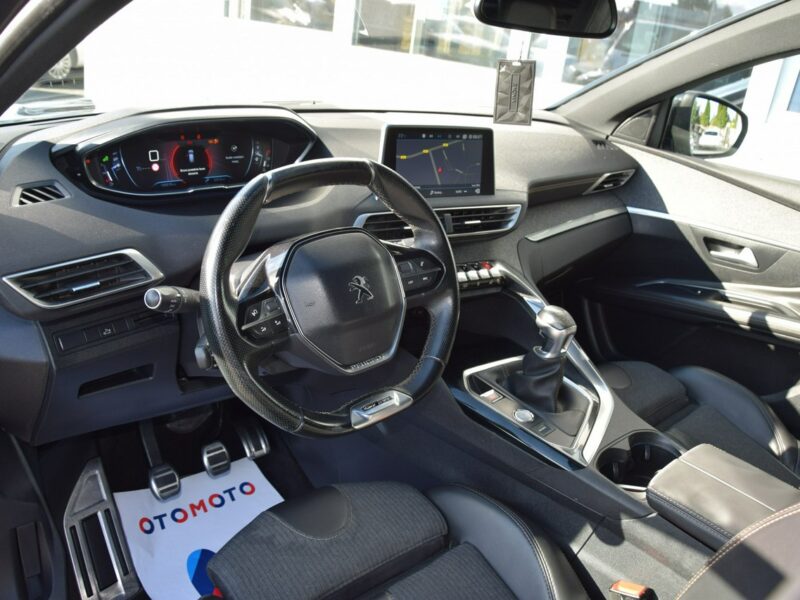Peugeot 3008 1.2i Turbo GT-Line 100% bezwypadkowy Full LED Navi Bluetooth Euro-6b II (2016-)