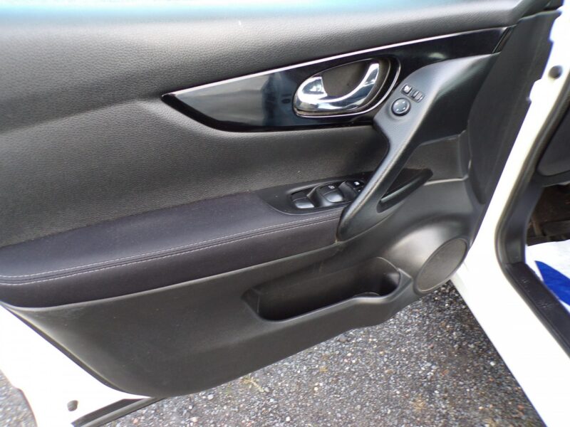 Nissan Qashqai Klimatronic /4x4/Navi /Led / 1,6 /131KM /2014r II (2013-2021)