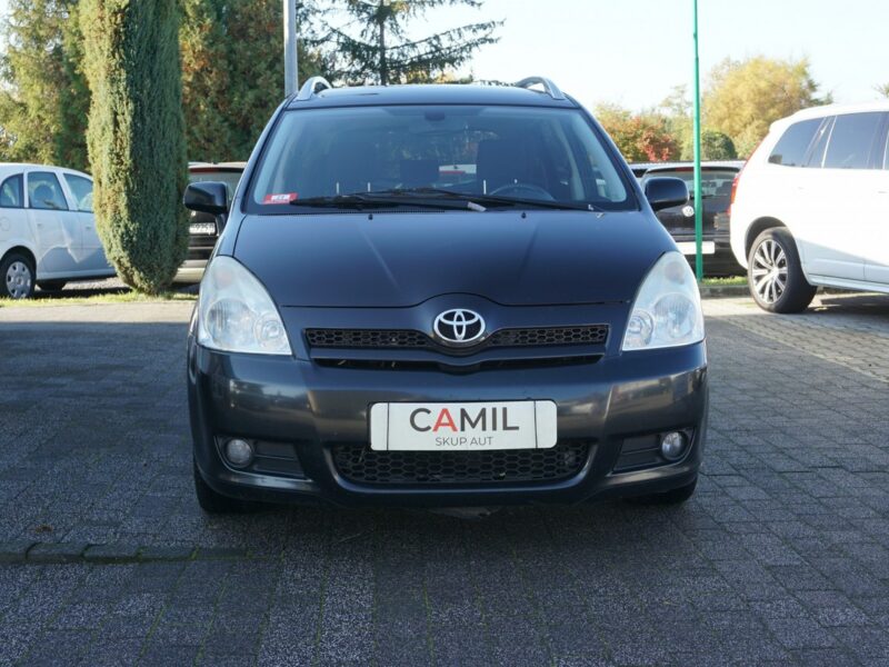 Toyota Corolla Verso Salon Polska III (2004-2009)