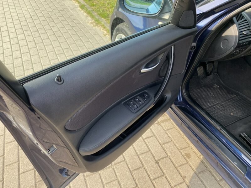 BMW 116 Benzyna/Klimatronic/ESP/Podgrz.fotele/Tempomat/Czujniki parkowania E87 (2004-2013)
