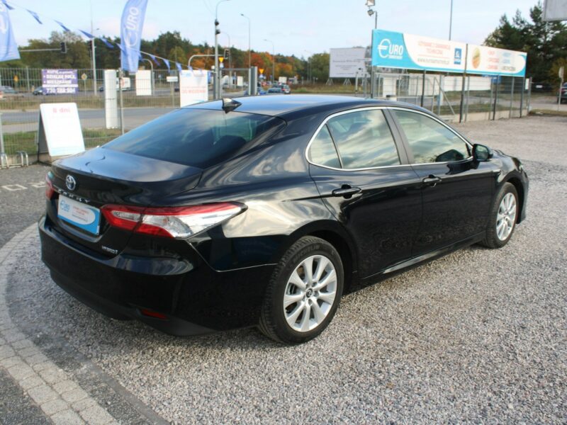 Toyota Camry 2.5 Hybrid e-CTV Comfort F-vat Kamera Gwarancja IX (2018-)